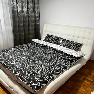 Apartamento Mona Taxi#airport #parking#bucharest#therme, Otopeni