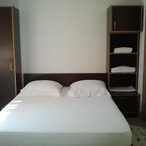 Motel Jr, Otopeni